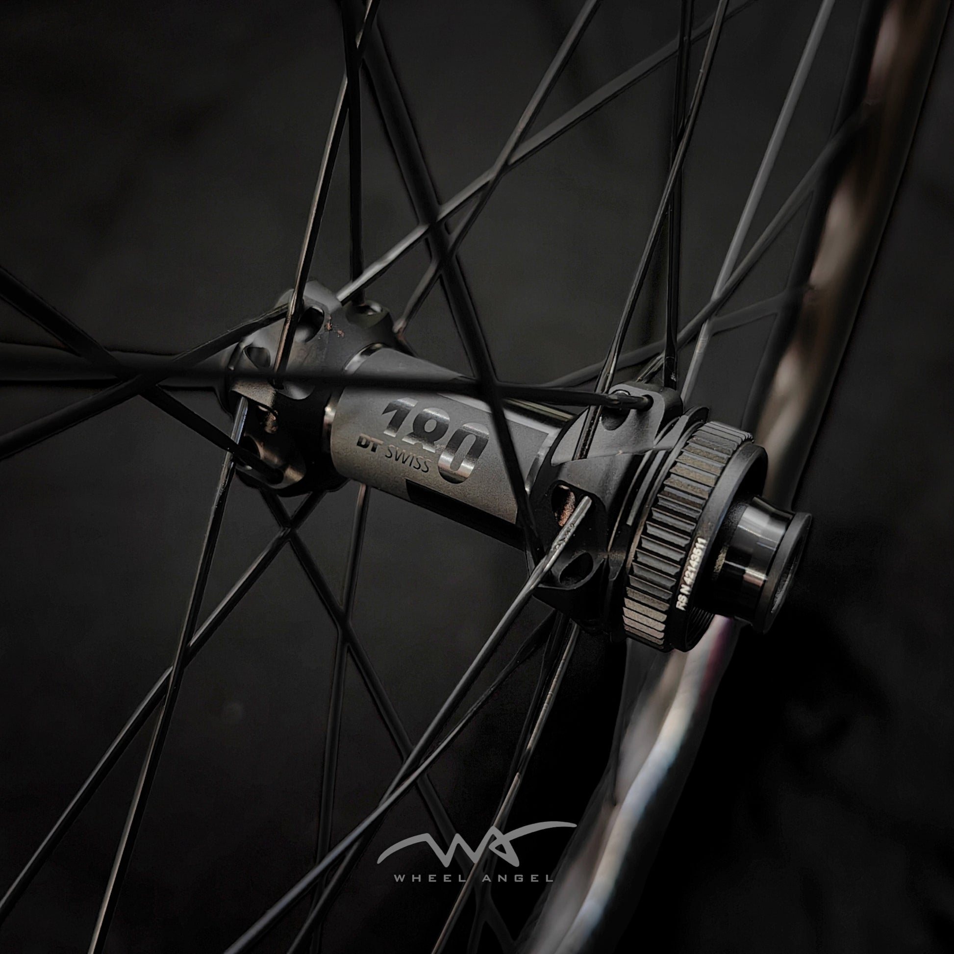 DT Swiss 180
